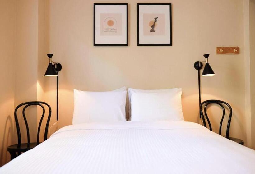 酒店 Dancing Bear Inn Hostel