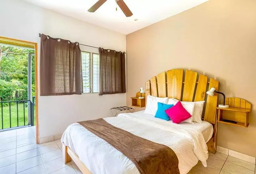 Hotelli Downtown Suites