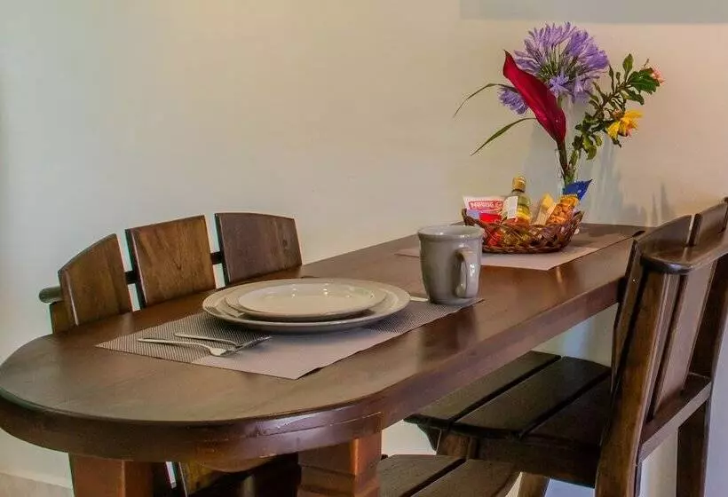 Hotelli Downtown Suites