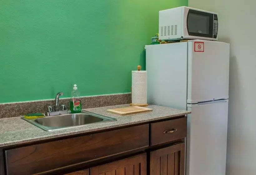 Hotelli Downtown Suites