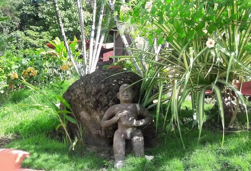 ホテル El Jardin