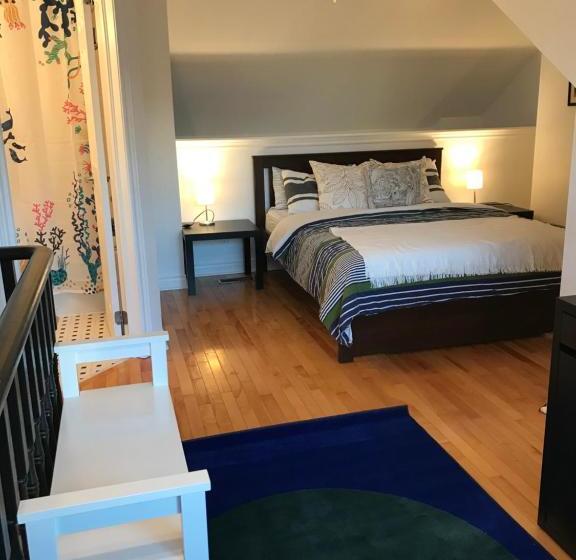 هتل Executive Underground Apartment