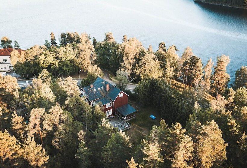 هتل Guesthouse Eleven