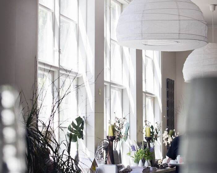 هتل Guesthouse Eleven