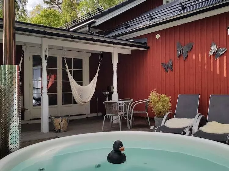 Hotelli Guesthouse Eleven