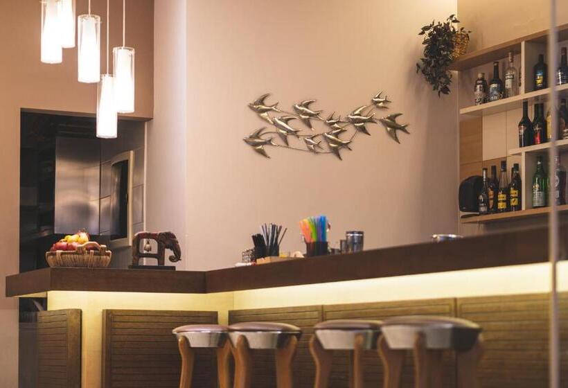 בית מלון כפרי Helios Apartments