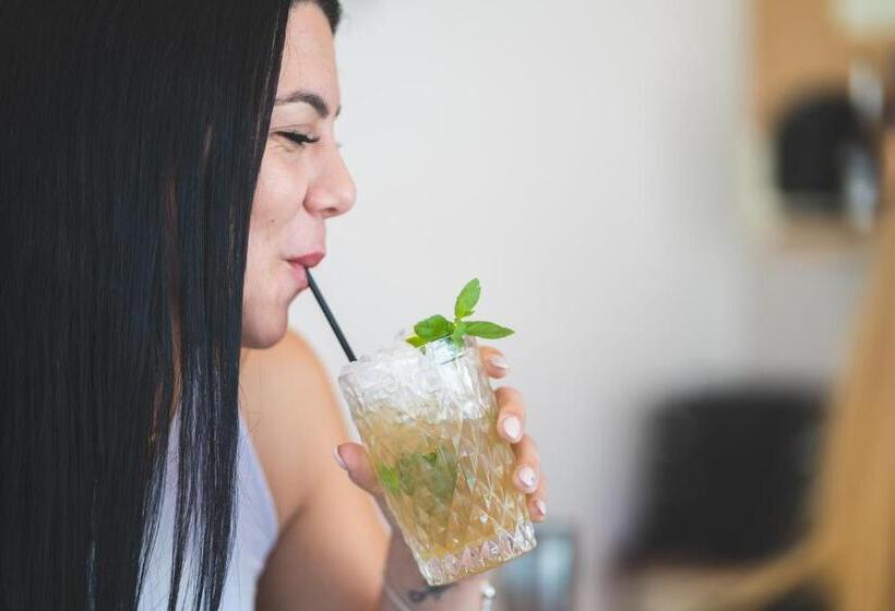 בית מלון כפרי Helios Apartments