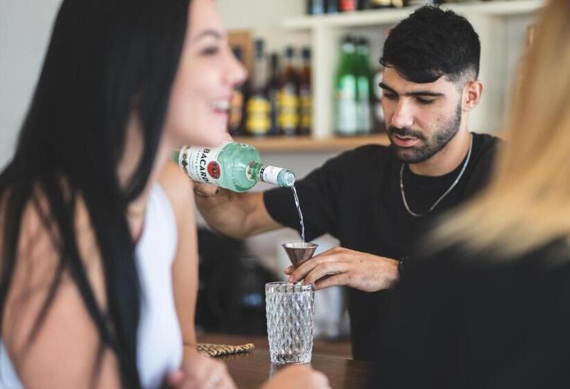 בית מלון כפרי Helios Apartments