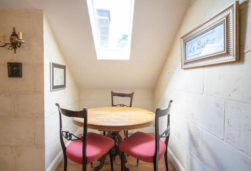 호텔 Lion S Head B&b