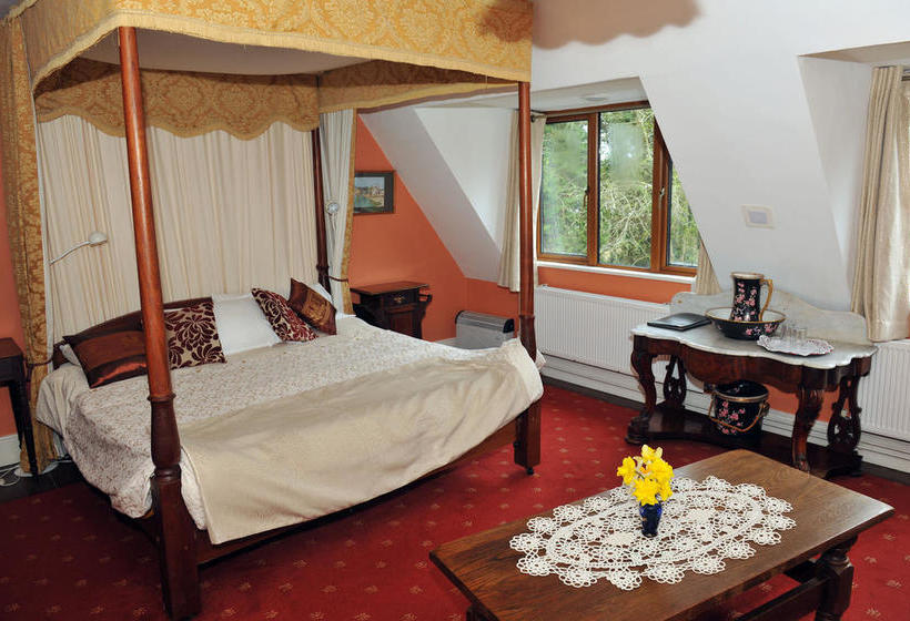 호텔 Lough Owel Lodge