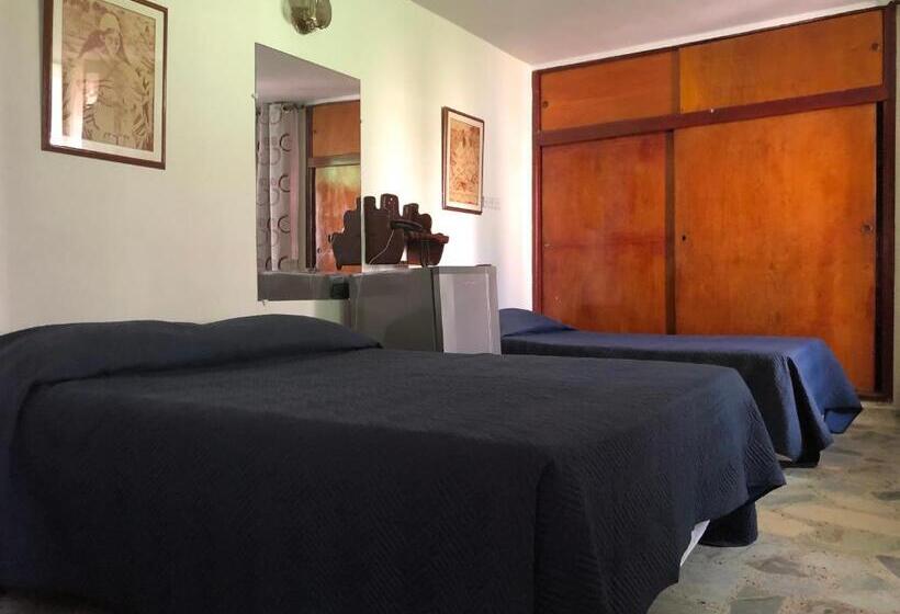 Отель Mar Azul Inn