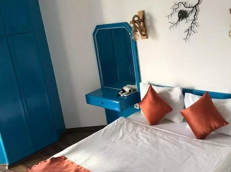 Hotel Marin