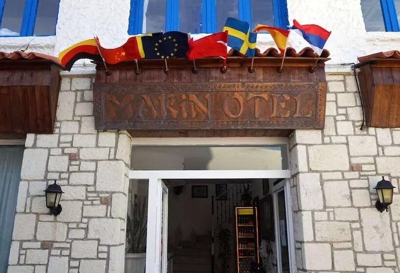 Hotel Marin