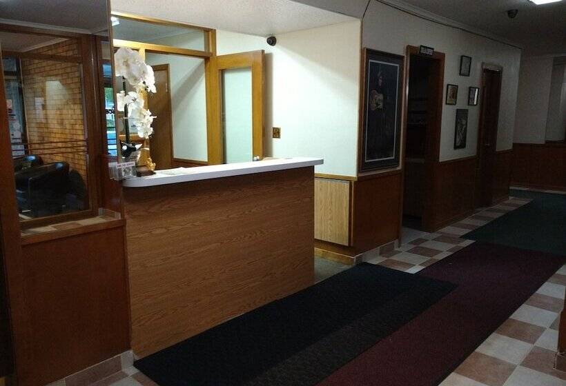 בית מלון כפרי Mariner Motor