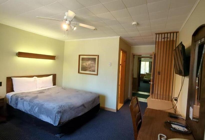 בית מלון כפרי Mariner Motor