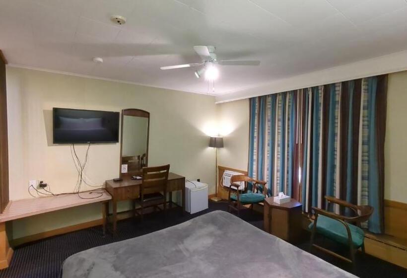 בית מלון כפרי Mariner Motor