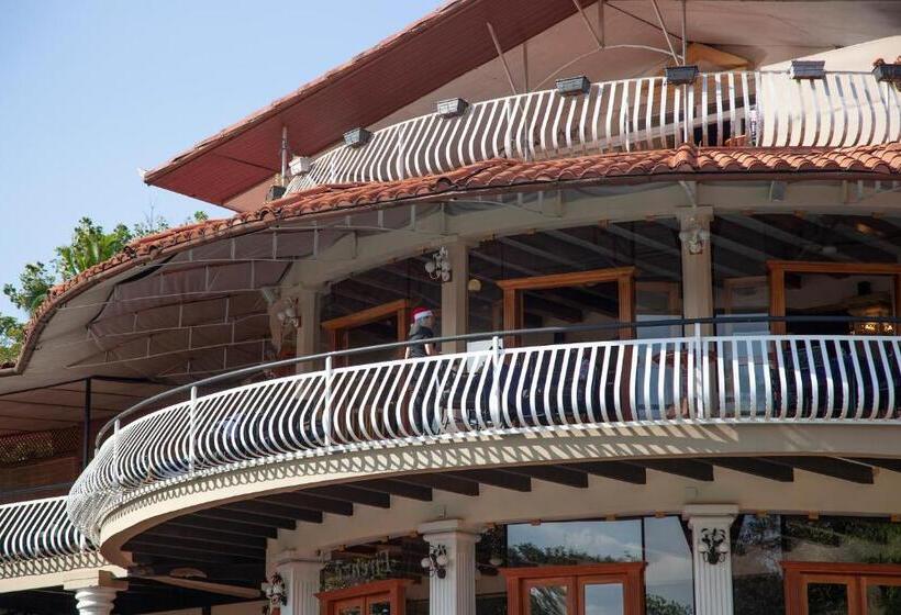 هتل Martino Spa And Resort