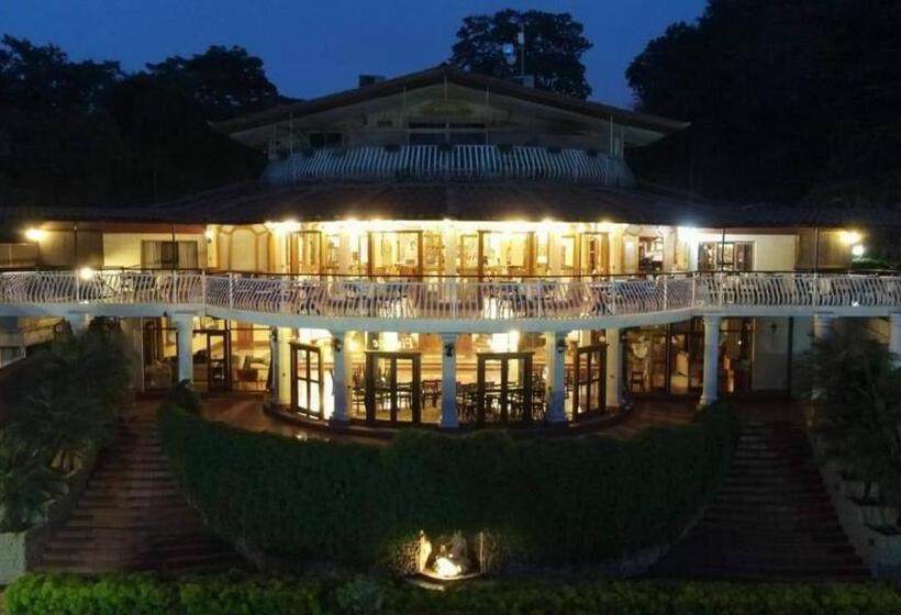 هتل Martino Spa And Resort