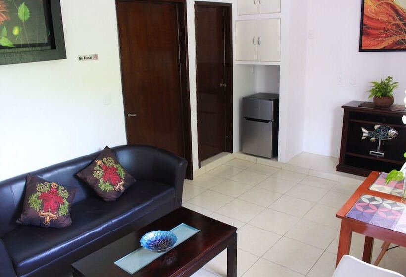 Szálloda Nadet Suites