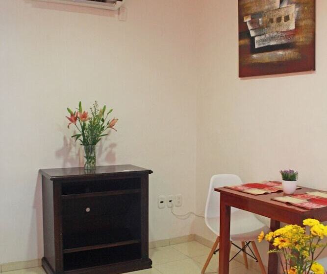 Szálloda Nadet Suites