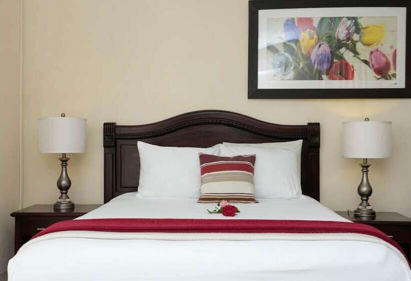 Szálloda Nadet Suites