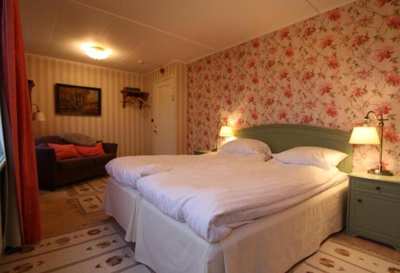 هتل Pensionat Frillesberg