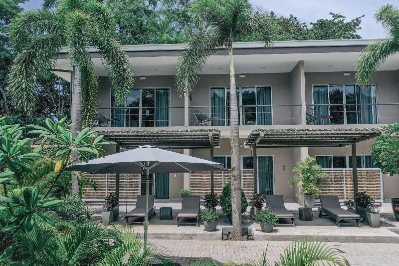 فندق Tamarindo Bay Suites   Self Check In, Adults Only