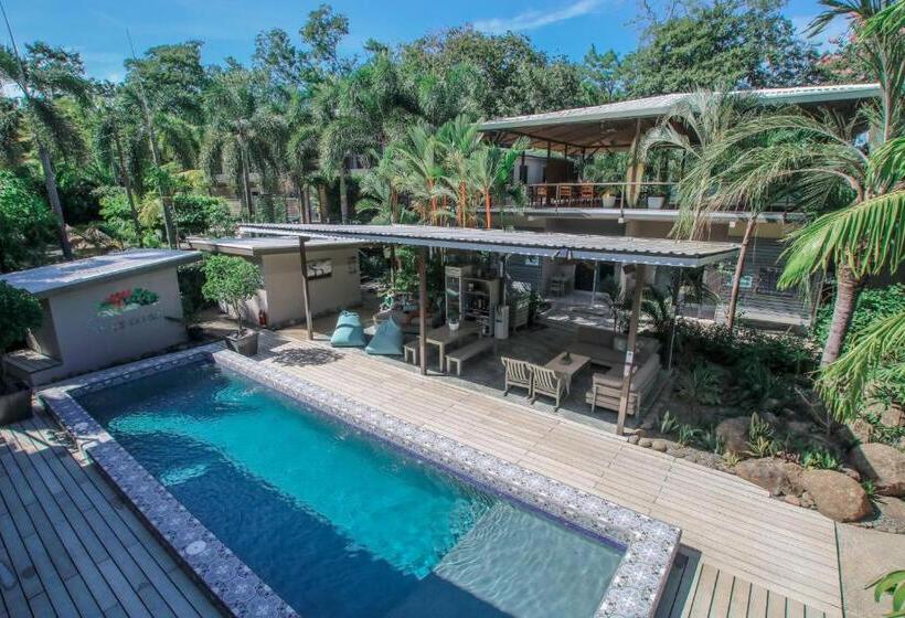 فندق Tamarindo Bay Suites   Self Check In, Adults Only