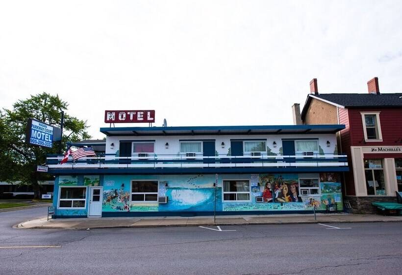 Niagara Parkway Court Motel