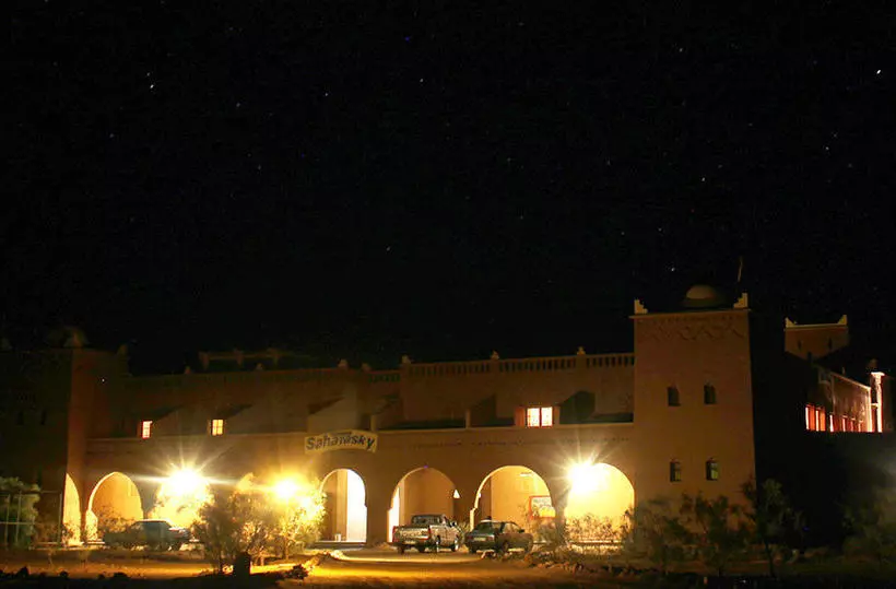 هتل Stargazing  Saharasky