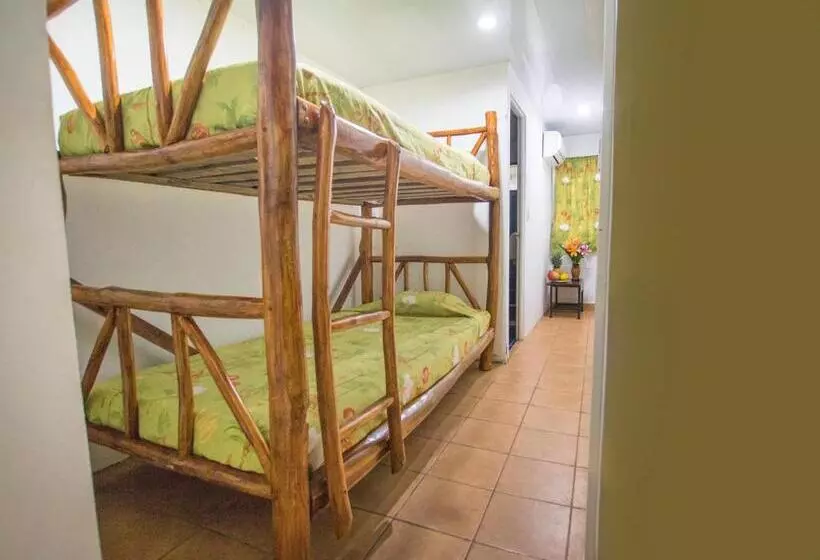 Oceanfront Hotel Verde Mar Direct Access To The Beach