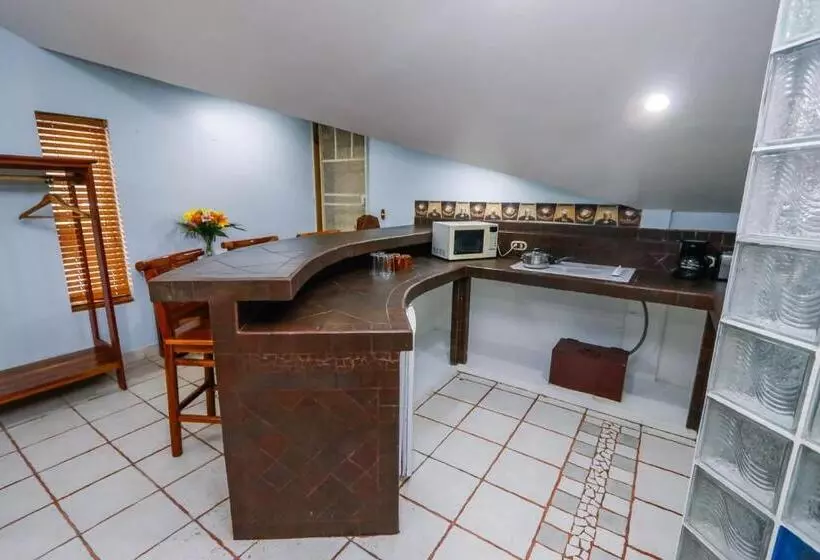Oceanfront Hotel Verde Mar Direct Access To The Beach