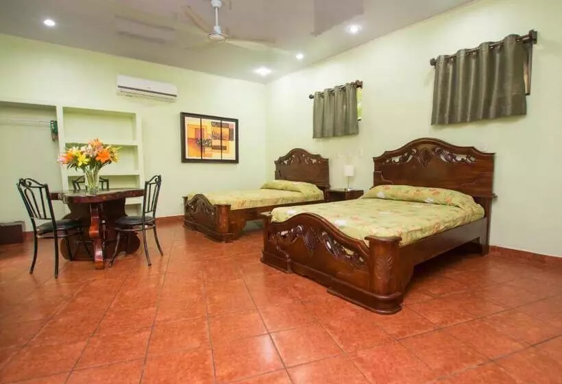 Oceanfront Hotel Verde Mar Direct Access To The Beach