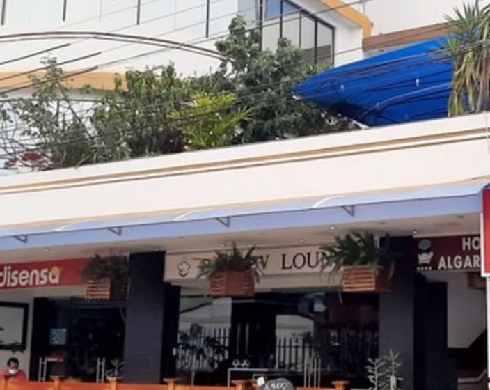 旅馆 Los Algarrobos