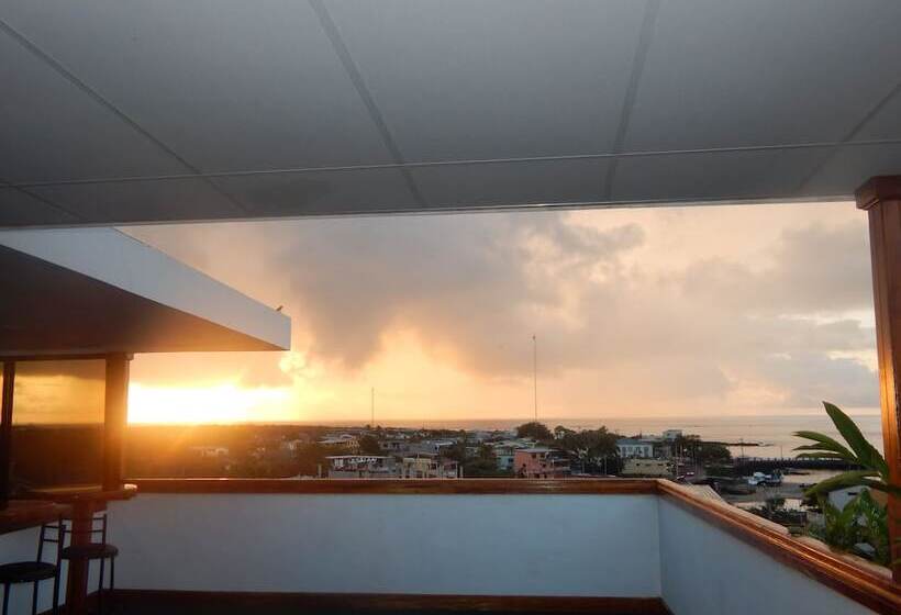 旅馆 Los Algarrobos