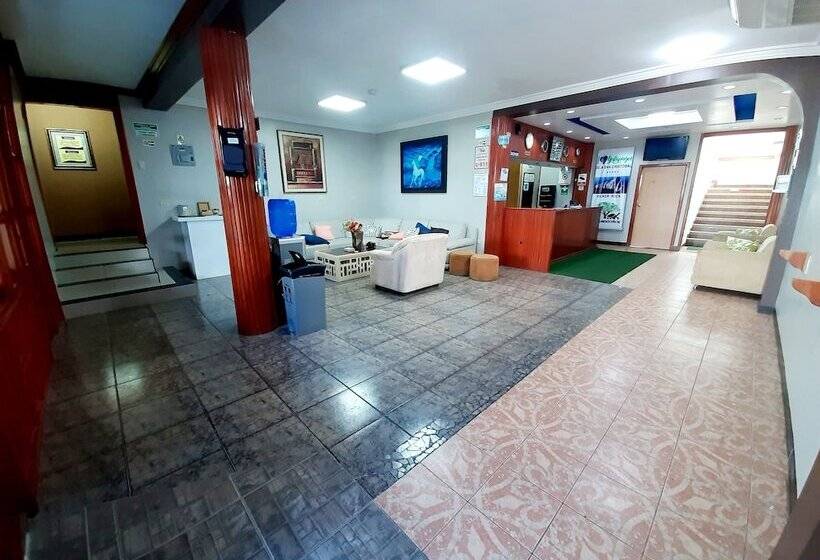 旅馆 Los Algarrobos