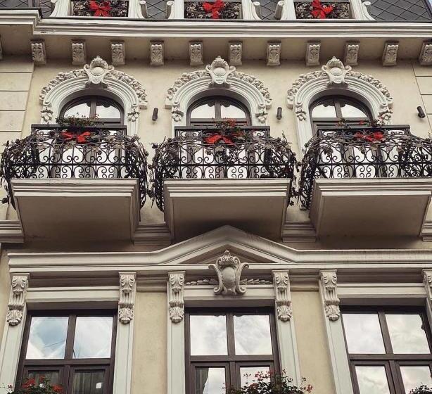 هتل Belle Epoque Boutique