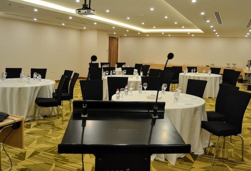 هتل Best Western Plus Buraidah