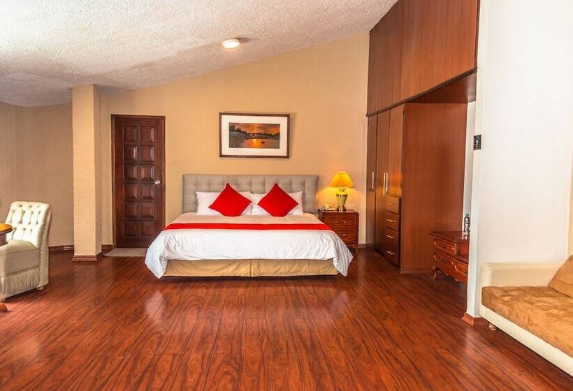 호텔 Chimborazo Internacional