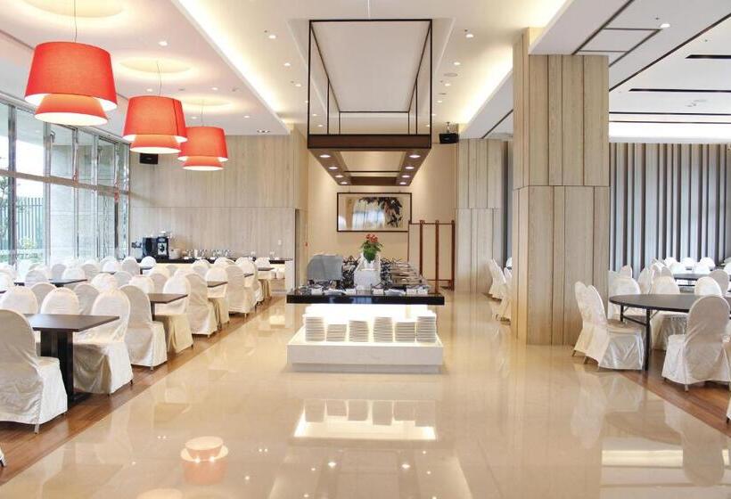 هتل Formosa Naruwan Galaxy