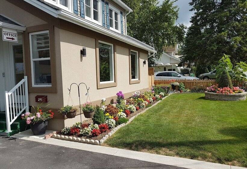 בית מלון כפרי Fox Motor Inn