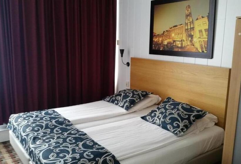 בית מלון כפרי Holland Lodge