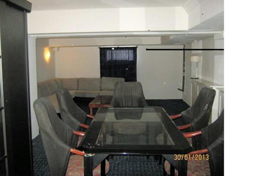 בית מלון כפרי Holland Lodge