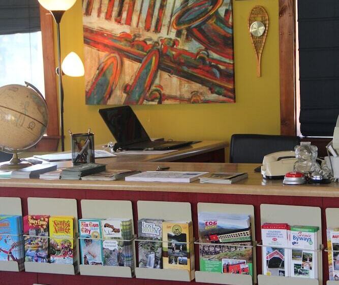 ホテル Mount Jefferson View