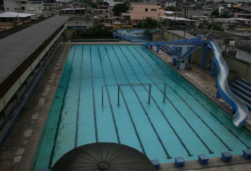 호텔 Olimpico Quevedo