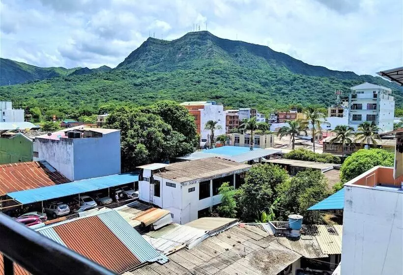 هتل Yopal Plaza