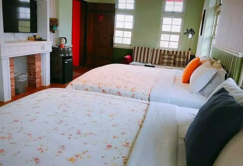 Micarro B&b