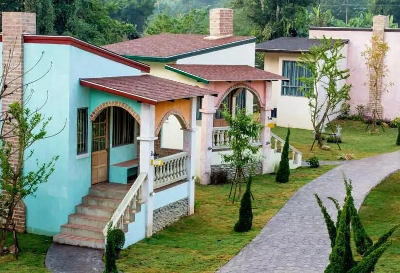 Stamp Hills Resort