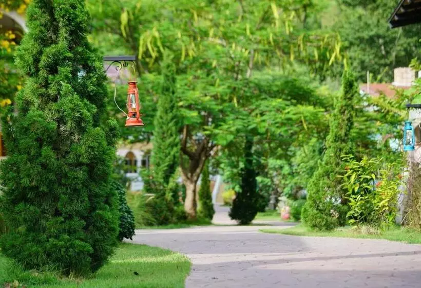 Stamp Hills Resort