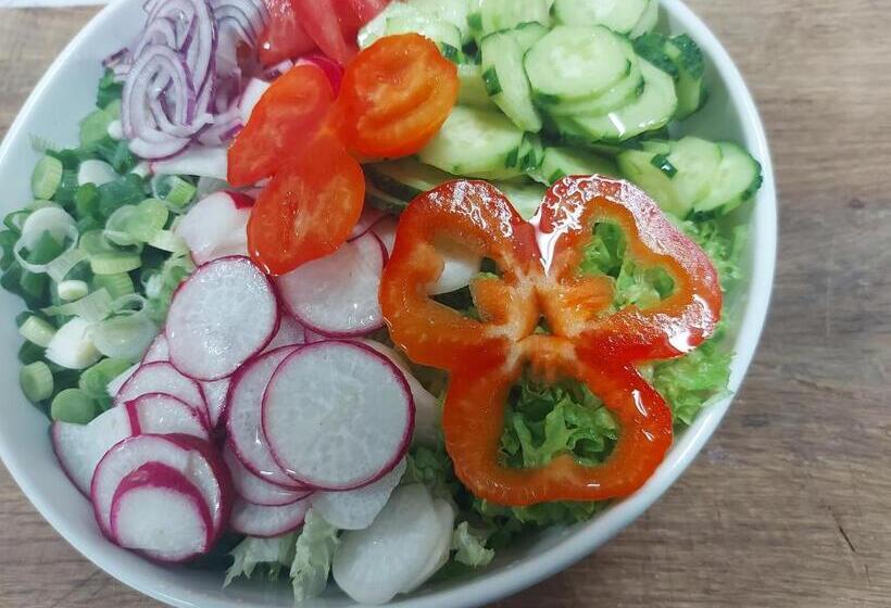 تختخواب و صبحانه Pensiunea Keisd